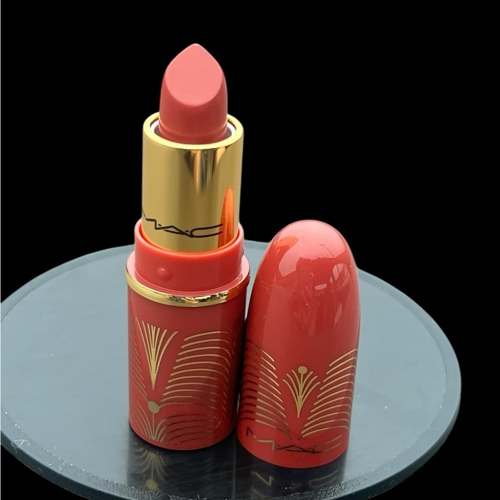 MAC Holiday 2024 Limited Edition Mini Lipstick - EXPENSE IT! - Picture 4 of 9